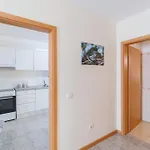 Lens & Trail House Nyaraló